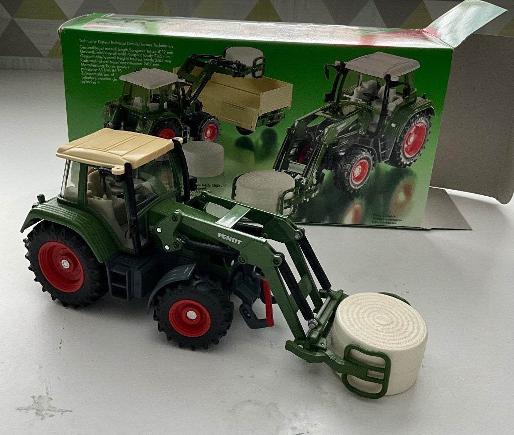 FENDT met balentang, Verzenden, Zo goed als nieuw, Tractor of Landbouw, SIKU