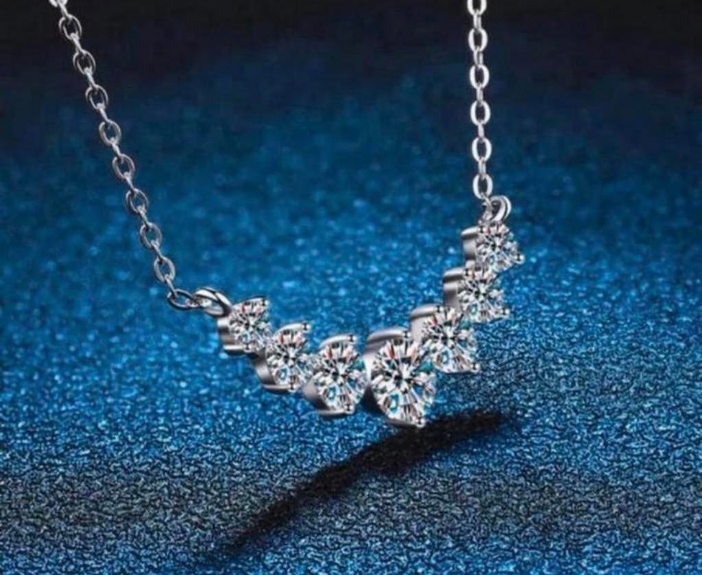 Prachtige ketting ingelegd met Moissanite, Ophalen of Verzenden, Nieuw, Zilver