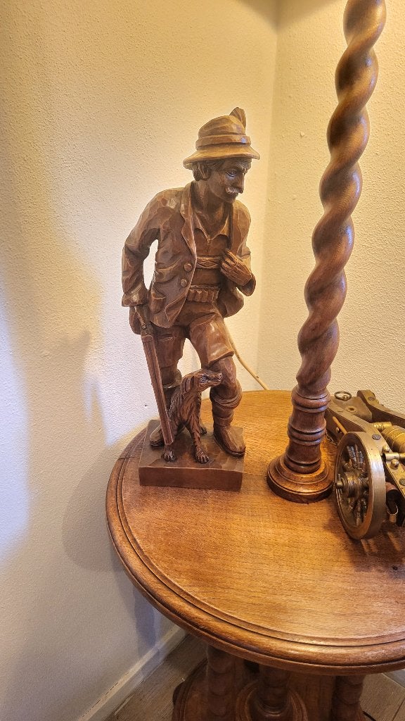 Antiek Houtgesneden Beeld Jager met Jachthond (52cm), Scène, Beeld, Hout, Europa