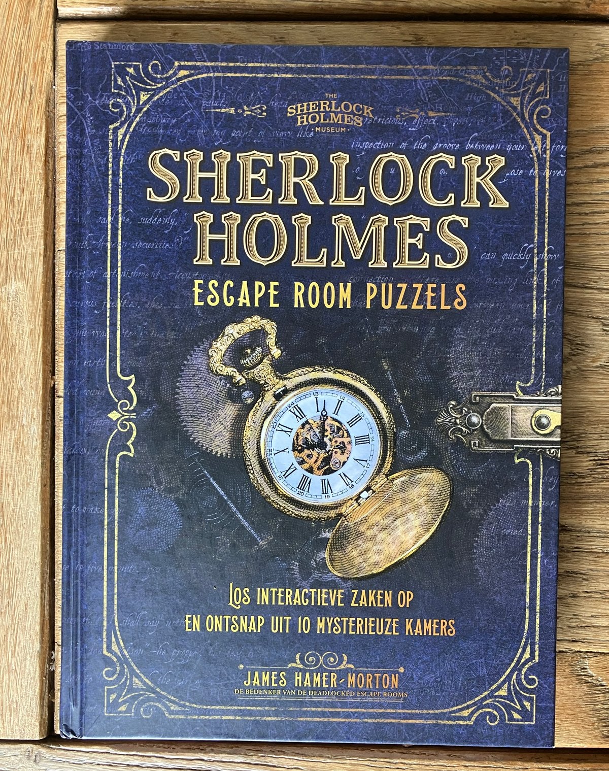 Sherlock Holmes Escape Room Puzzels - James Hamer-Morton, Ophalen of Verzenden, Zo goed als nieuw