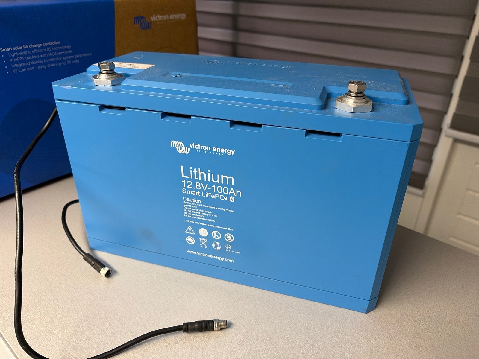 Victron Energy Lithium 12.8V-100Ah Smart LiFePO4 Accu, Gebruikt