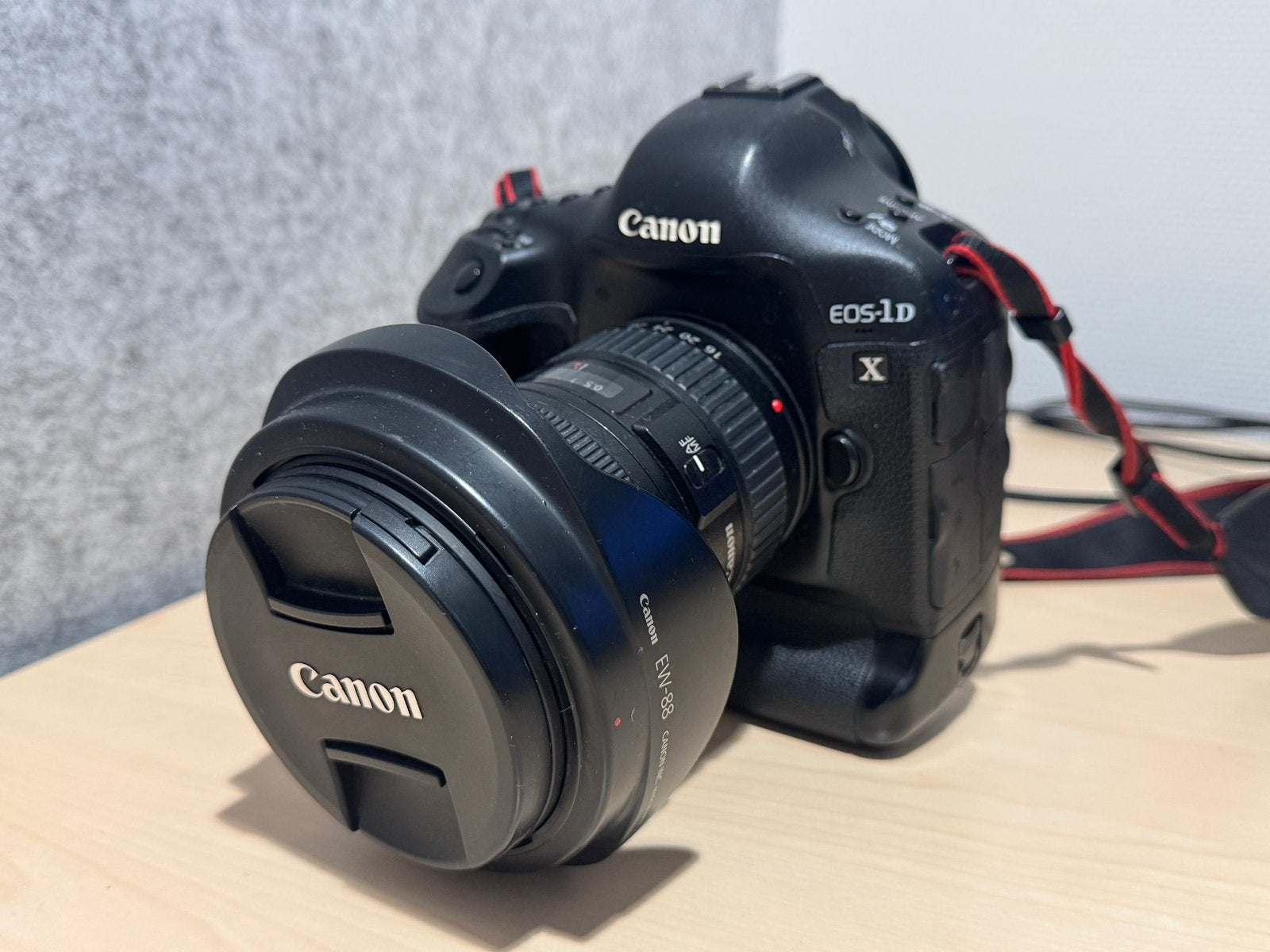 Canon 1 D X spiegelreflex camera + 16-35 mm lens, Ophalen, Zo goed als nieuw, Canon, Geen optische zoom