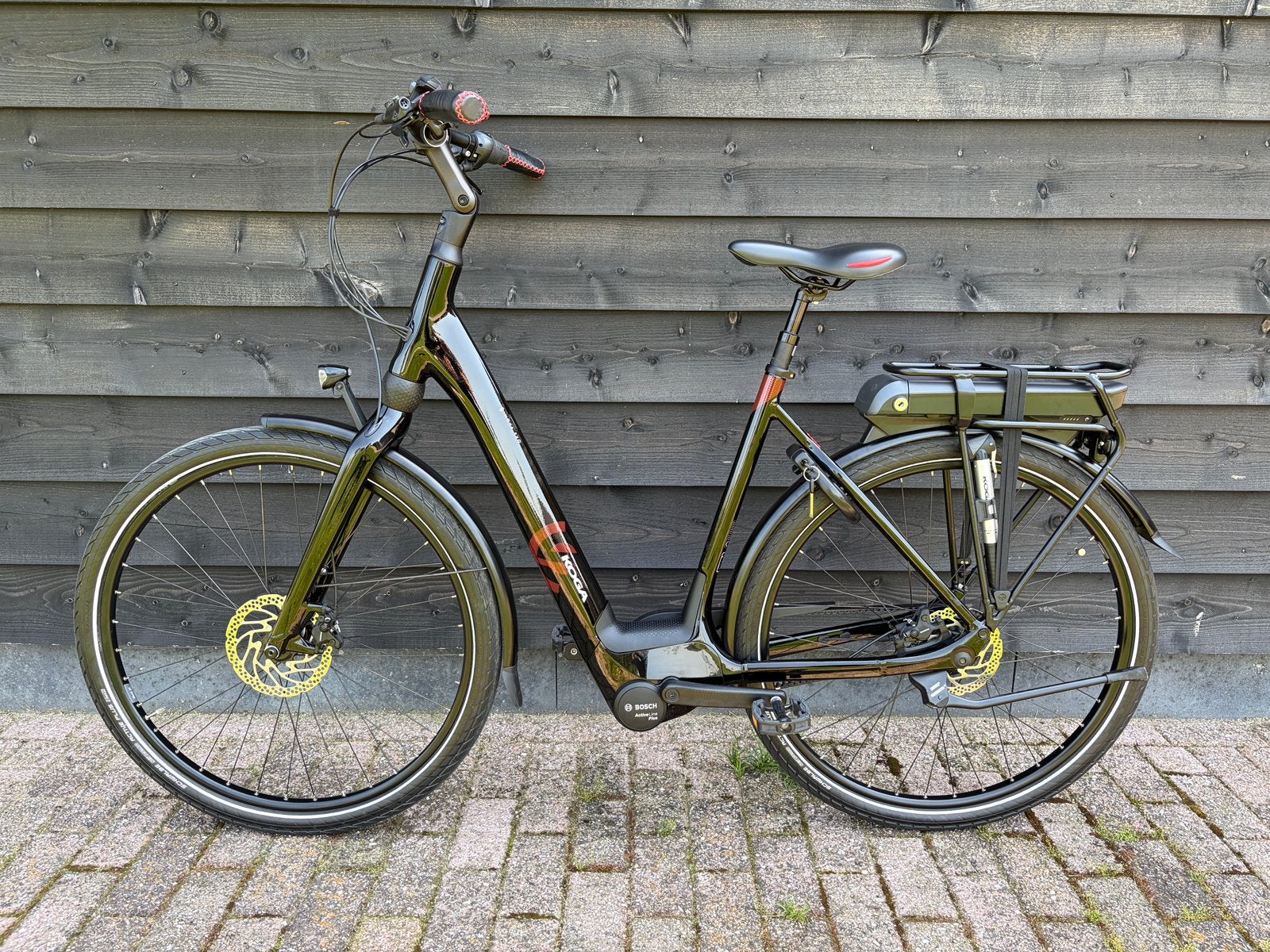 Koga E-Nova Evo CP/Nieuwstaat/Bosch MiddenMotor/400WH Accu, Zo goed als nieuw, 50 km per accu of meer, 55 tot 59 cm, Ophalen