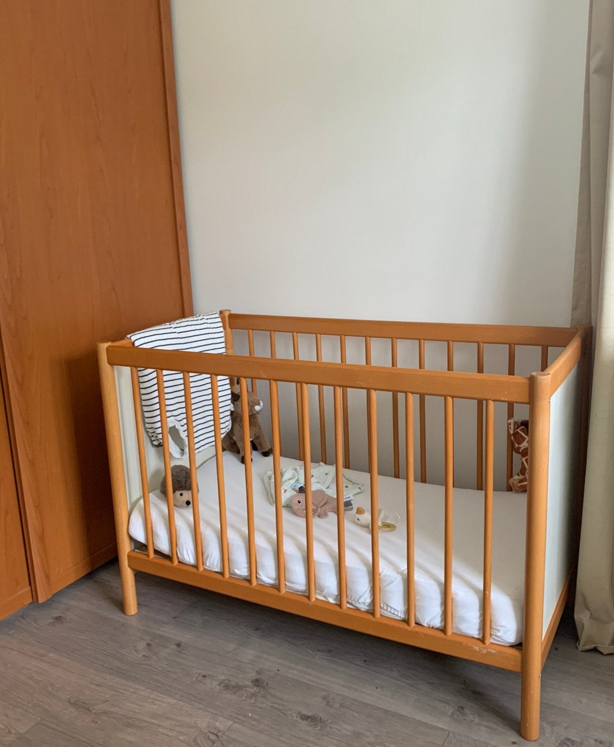 Ledikantje voor babyen peuter, Kinderen en Baby's, Ophalen, Zo goed als nieuw, Ledikant