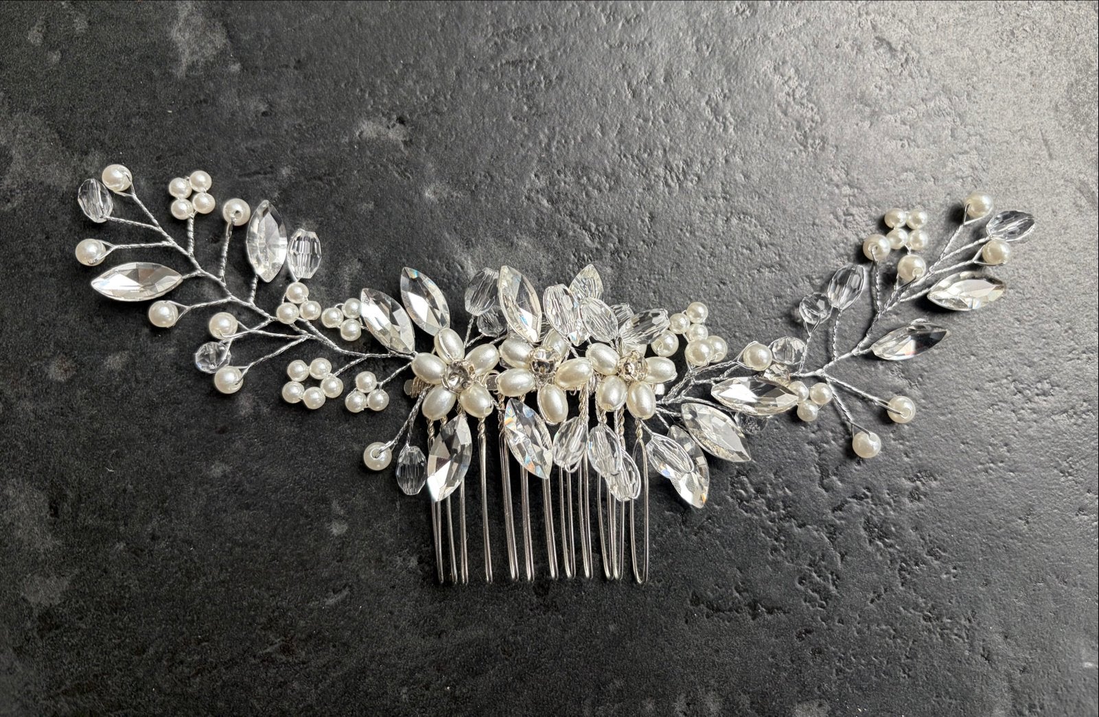 Haarklem haarspeld bruid bruidsmeisje Parels Kristallen, Sieraden, Tassen en Uiterlijk, Overige Accessoires, Zo goed als nieuw
