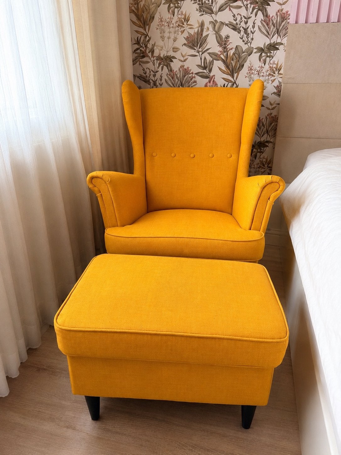 IKEA STRANDNOM fauteuil met voetenbank - Zo goed als nieuw, 75 tot 100 cm, Ophalen of Verzenden, Zo goed als nieuw, Stof