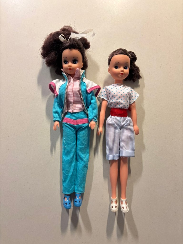 Fleur barbie poppen vintage 2 stuks jaren 80 zwarte haren!, Ophalen of Verzenden, Gebruikt, Pop