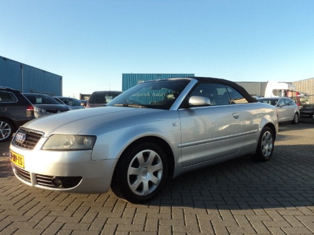 AUDI A4 1.8 Turbo 120KW CABRIO Dak werkt niet, Auto's, Audi, Voorwielaandrijving, Gebruikt, Zwart, 4 cilinders
