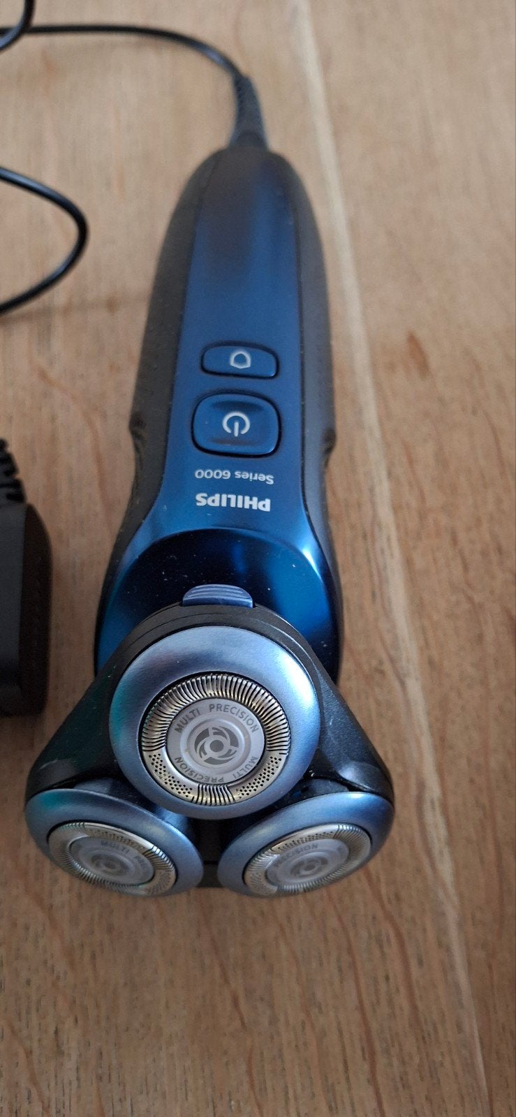 Philips Series 6000 scheerapparaat, Ophalen, Gebruikt, Scheren en Epileren