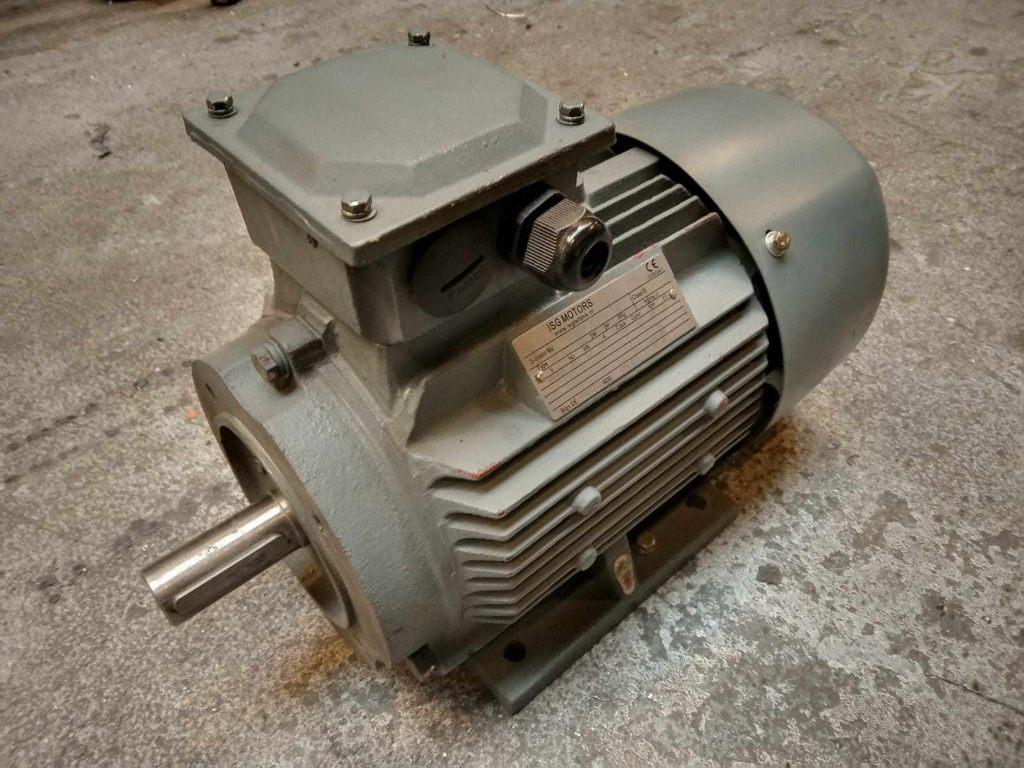 Elektromotor 380v, Doe-het-zelf en Verbouw, Motoren, Ophalen of Verzenden, Nieuw, Elektromotor, 1800 rpm of meer