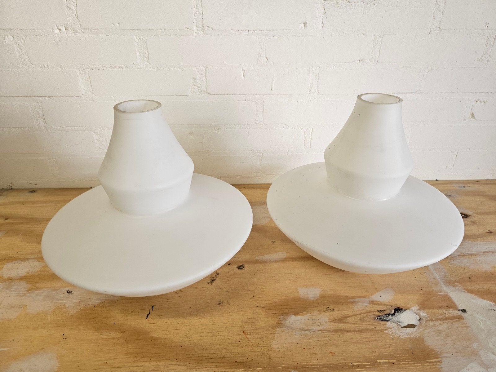 Vintage lampenkappen van wit glas, Gebruikt, Overige typen, Wit, Ophalen of Verzenden