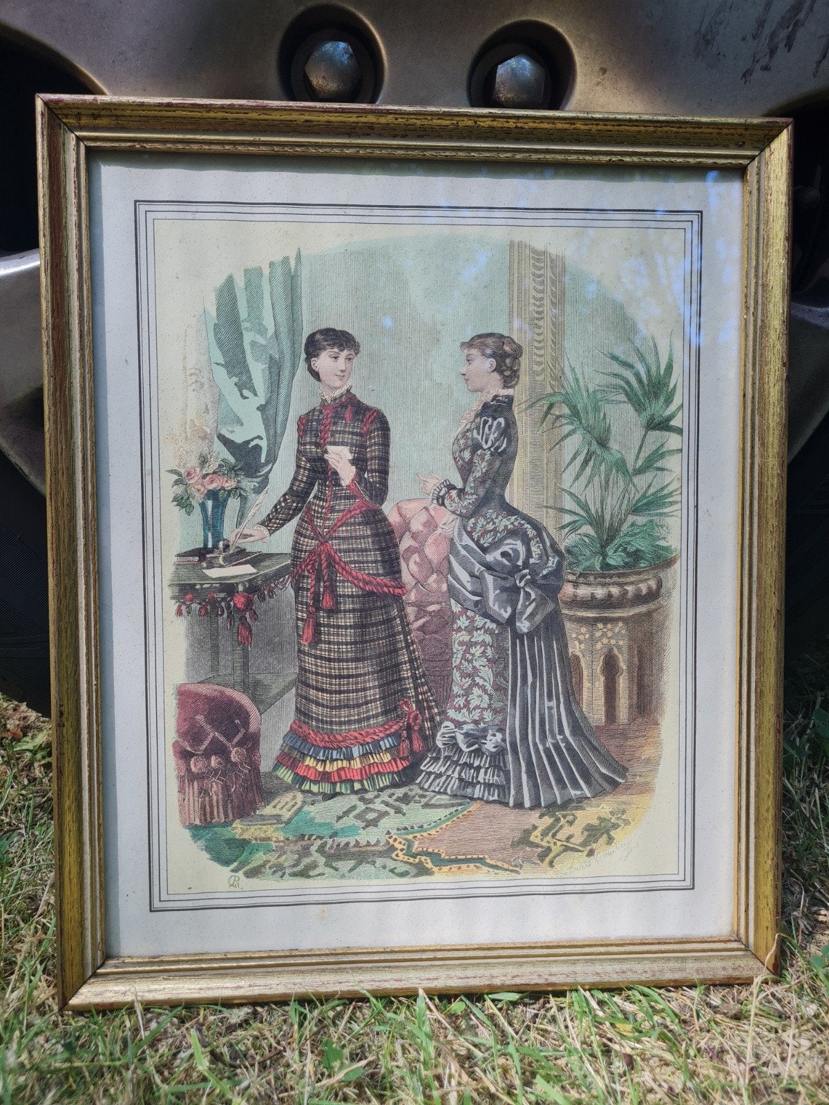 Kleurenlithografie 'La Mode Illustrée' in goudkleurige lijst, Ophalen of Verzenden, Print, Prent, Ingelijst