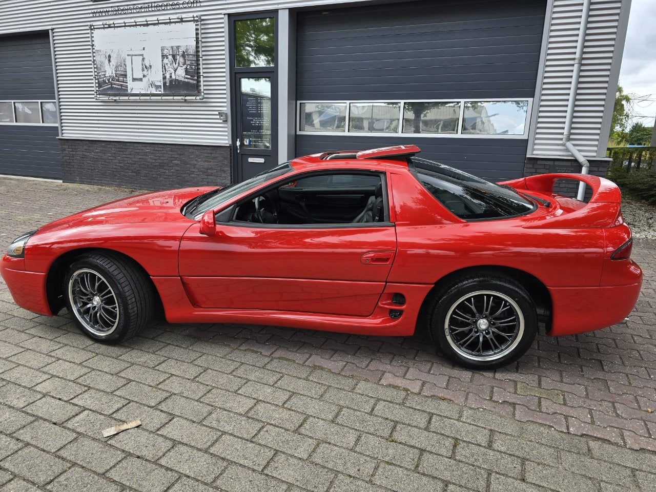 Mitsubishi 3000 GT 3.0 V6 (bj 1999, automaat), foto 5