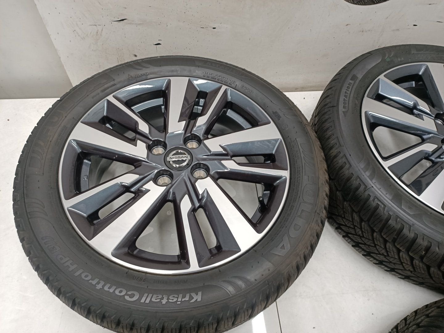 Nissan Micra lichtmetaal velgen 16"inch winterbanden tpms, Auto-onderdelen, -, Banden en Velgen, Nieuw, 195 mm