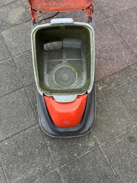 maaimachine Flymo, Tuin en Terras, Grasmaaiers, Stihl, Gebruikt, Ophalen of Verzenden, Opvangbak