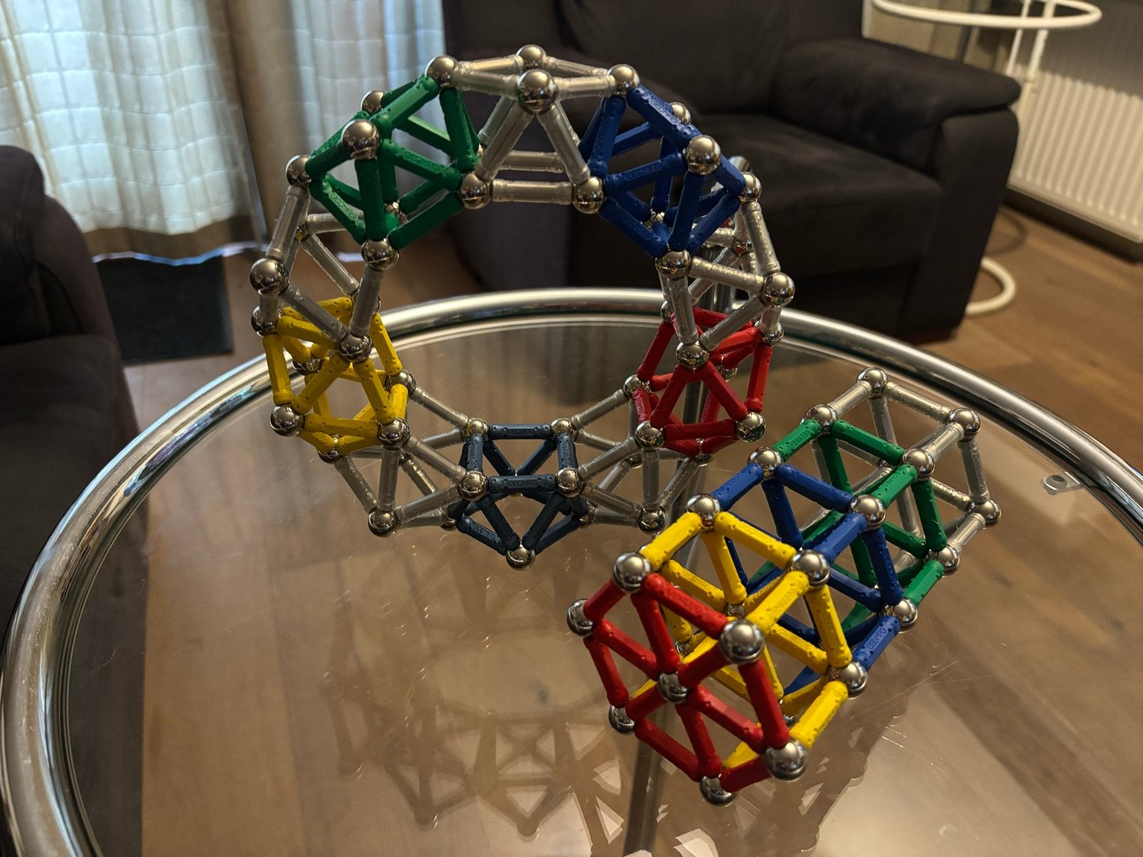 Geomag korte staafjes en balletjes,430 onderdelen., Ophalen of Verzenden, Gebruikt, Bouwen