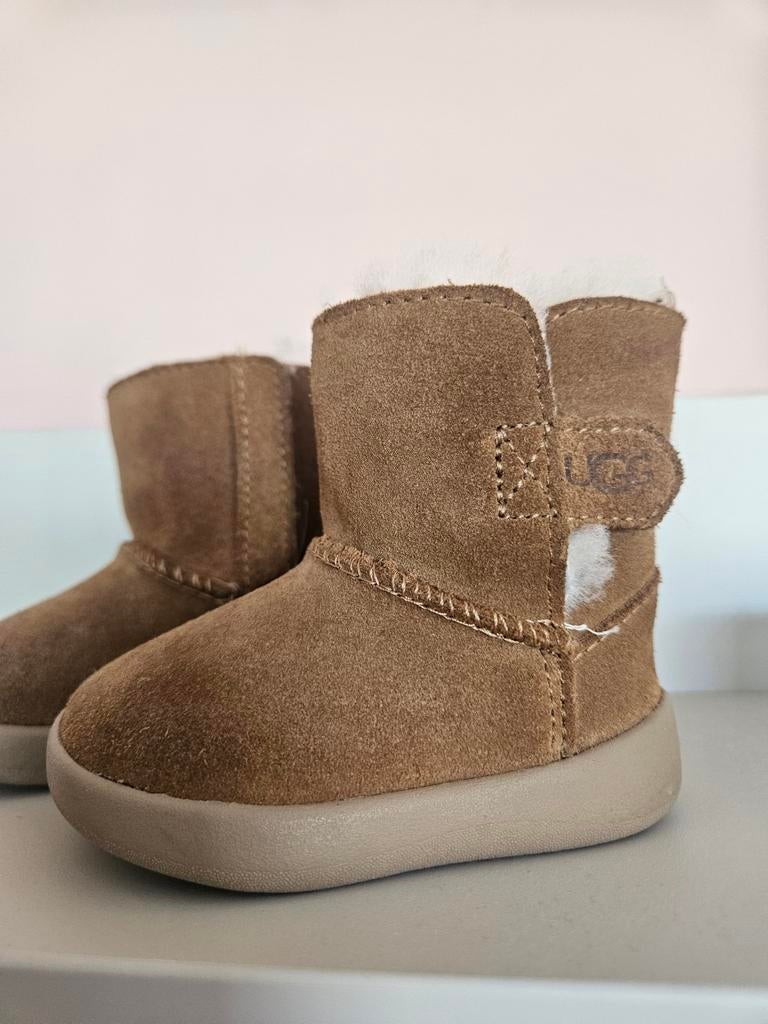 Originele Ugg schoentjes newborn baby maat 16 ZGAN, Jongen of Meisje, Schoenen, Nieuw, Ophalen of Verzenden