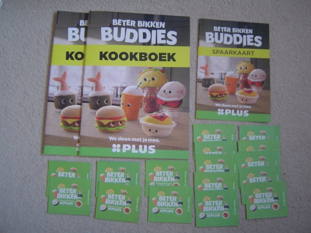 16 x Beter Bikken Buddies stickers / zegels + 2 kookboeken, Verzamelen, Plus, Ophalen of Verzenden