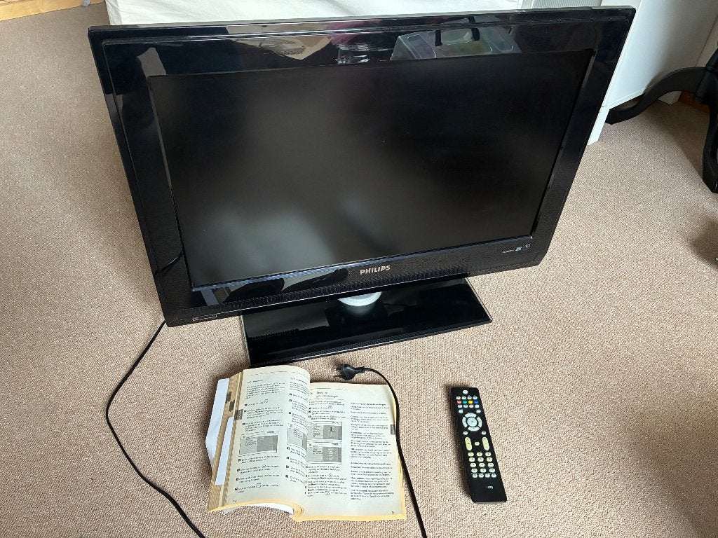 Philips platte tv op voet - 66 inch, Philips, 50 Hz, Ophalen of Verzenden, Zo goed als nieuw
