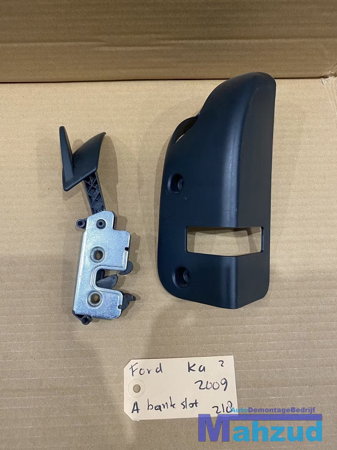 FORD KA 2 achterbank slot links rechts 2008-2016, Auto-onderdelen, Gebruikt, Info@ford.com, Ophalen of Verzenden, Ford