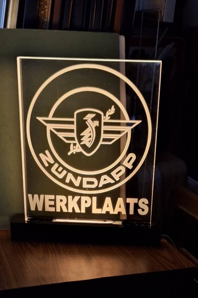 Selfmade lichtbakje van Zündapp werkplaats., ., Lichtbak of (neon) lamp, Ophalen of Verzenden, Zo goed als nieuw