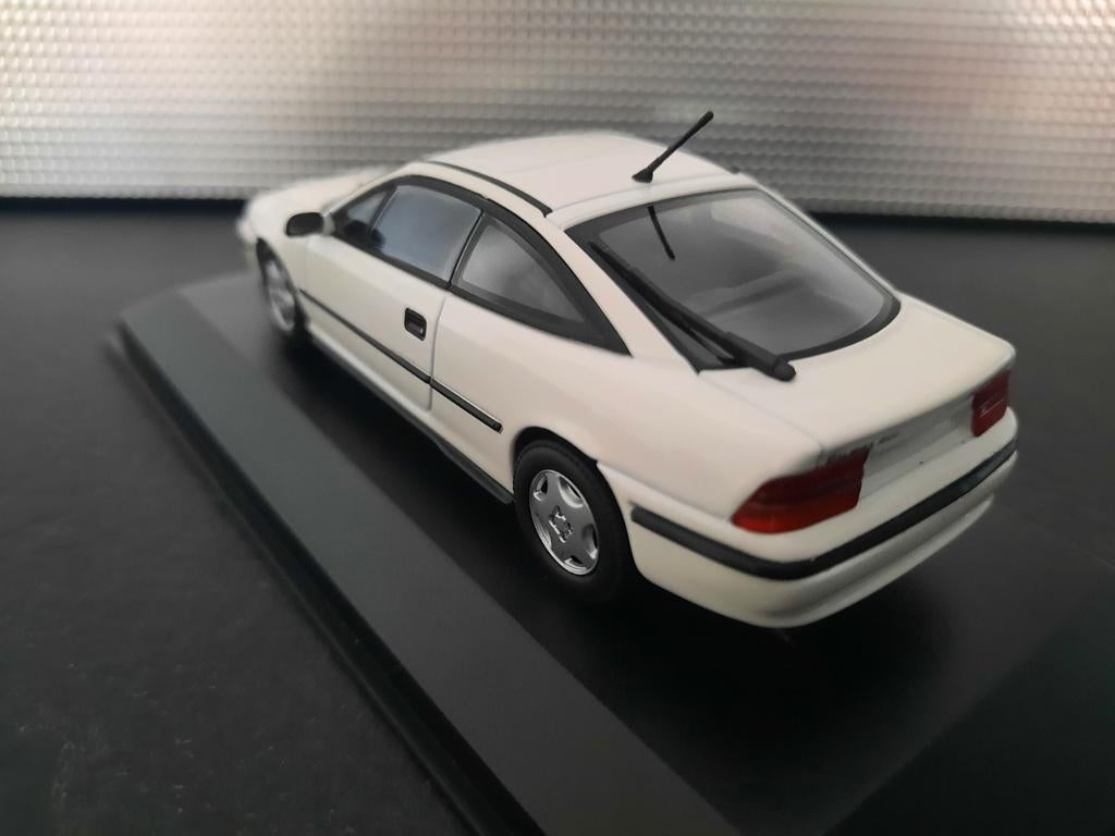 Opel Calibra 1989 Schaal 1:43, Overige merken, Nieuw, Ophalen of Verzenden, Maxichamps