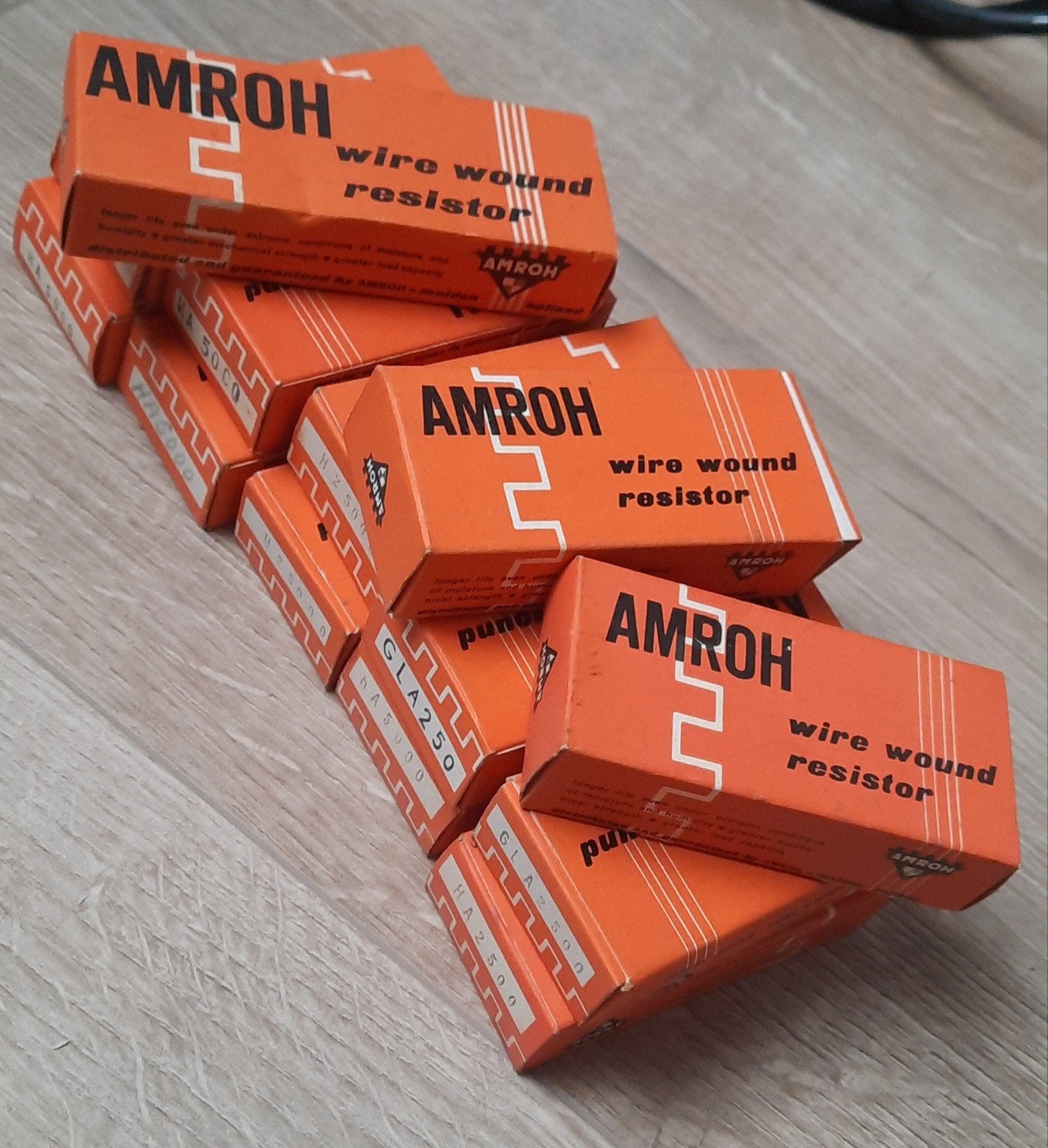 Amroh draadgewonden weerstanden ongebruikt, Antiek en Kunst, Ophalen of Verzenden