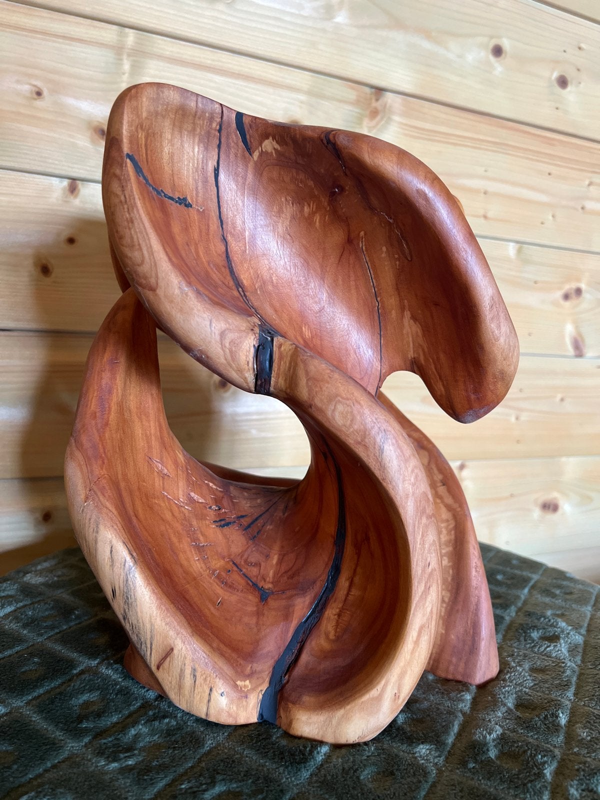 Abstracte houten sculptuur - Handgemaakt kunstwerk, Antiek en Kunst, Kunst | Beelden en Houtsnijwerken, Ophalen of Verzenden, Handgemaakt