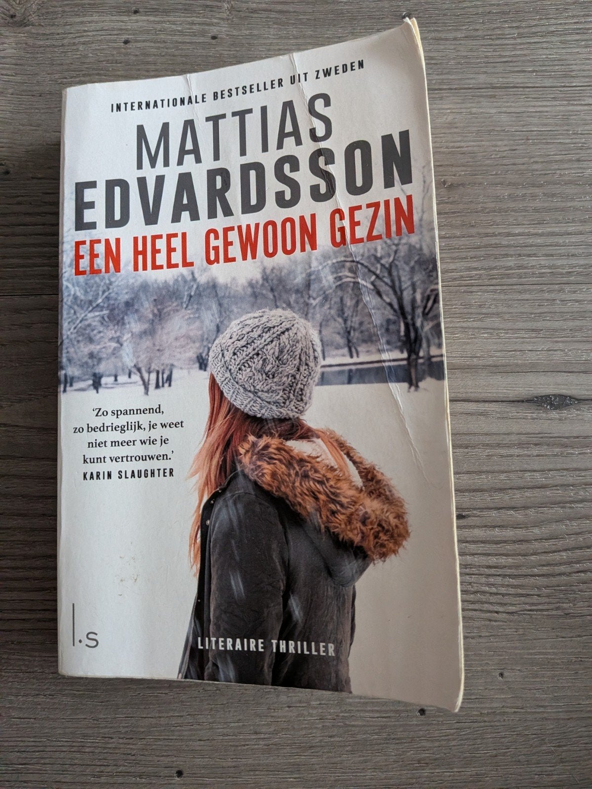 Een Heel Gewoon Gezin - Mattias Edvardsson, Ophalen of Verzenden, Gelezen, Mattias Edvardsson, Scandinavië