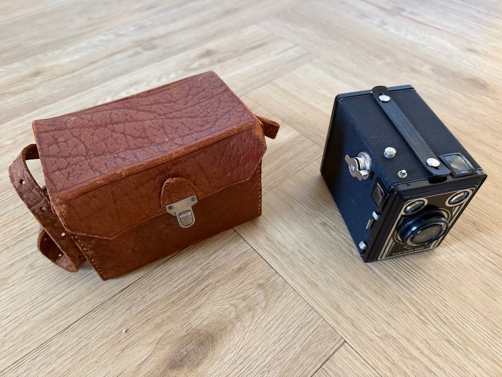 Agfa Synchro box + tas, vintage fotocamera in goede conditie, Ophalen of Verzenden, Gebruikt, Compact, Overige Merken