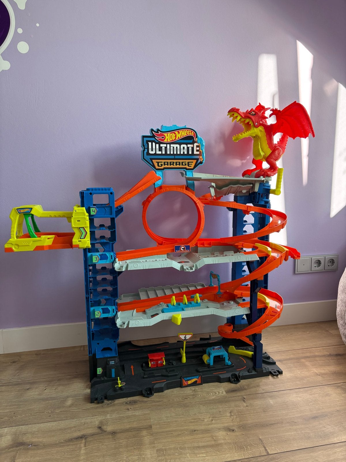 Hot Wheels Ultimate Garage met draak, Ophalen, Zo goed als nieuw
