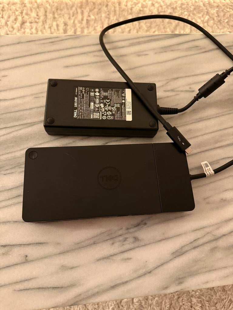 Dell WD19TB Thunderbolt Docking Station met 180W Adapter, Ophalen of Verzenden, Zo goed als nieuw, Docking station, Laptop