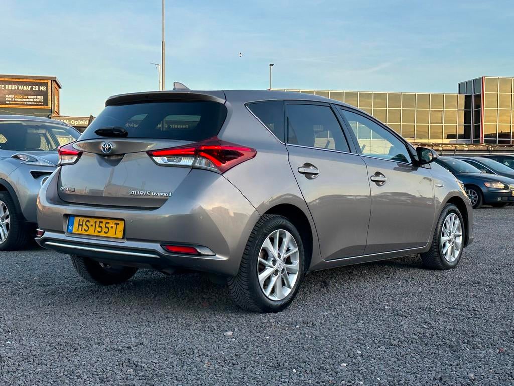 Toyota Auris 1.8 Hybrid Executive/NAVI/CAMERA, Auto's, 28 km/l, Gebruikt, Euro 6, 4 cilinders