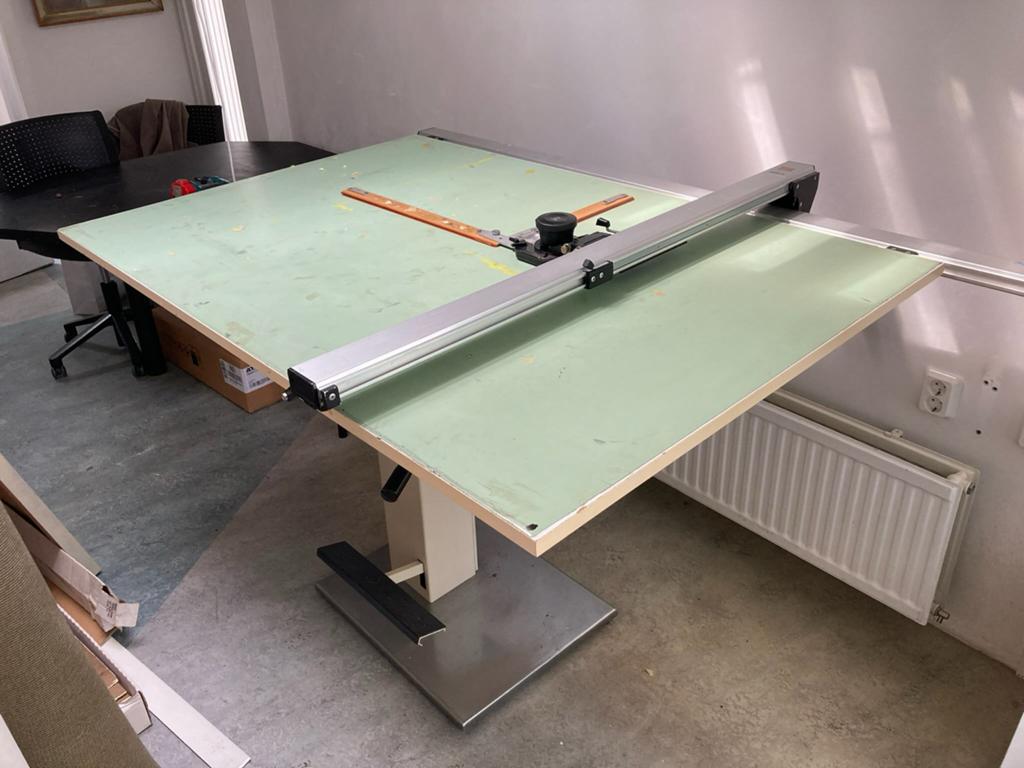 Professionele tekentafel Neolt Poker Model S, Ophalen, Gebruikt, 150 tot 170 cm
