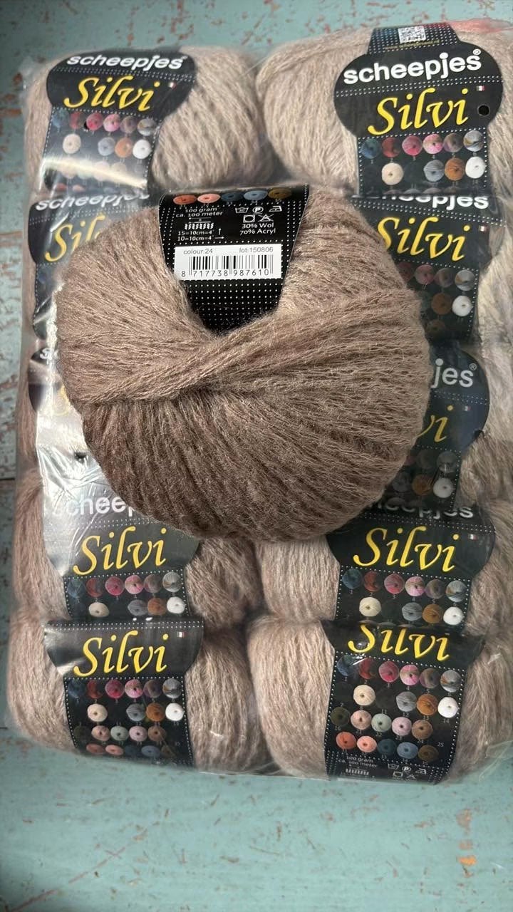 Scheepjes Silvi 10-pack nieuw, Hobby en Vrije tijd, Ophalen of Verzenden, Nieuw, Breien of Haken, Wol of Garen