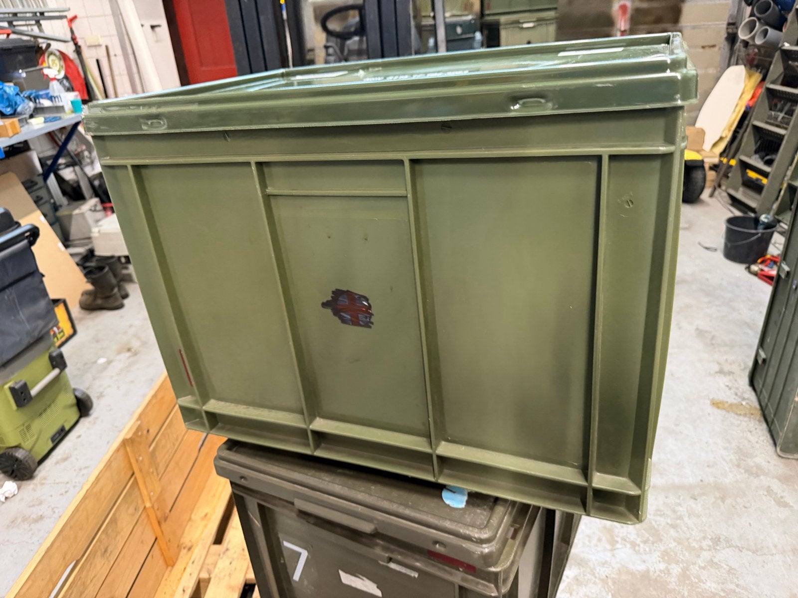 Stevige groene opbergbak/kist, Ophalen, Gebruikt, 40 tot 60 cm, Bak of Kist