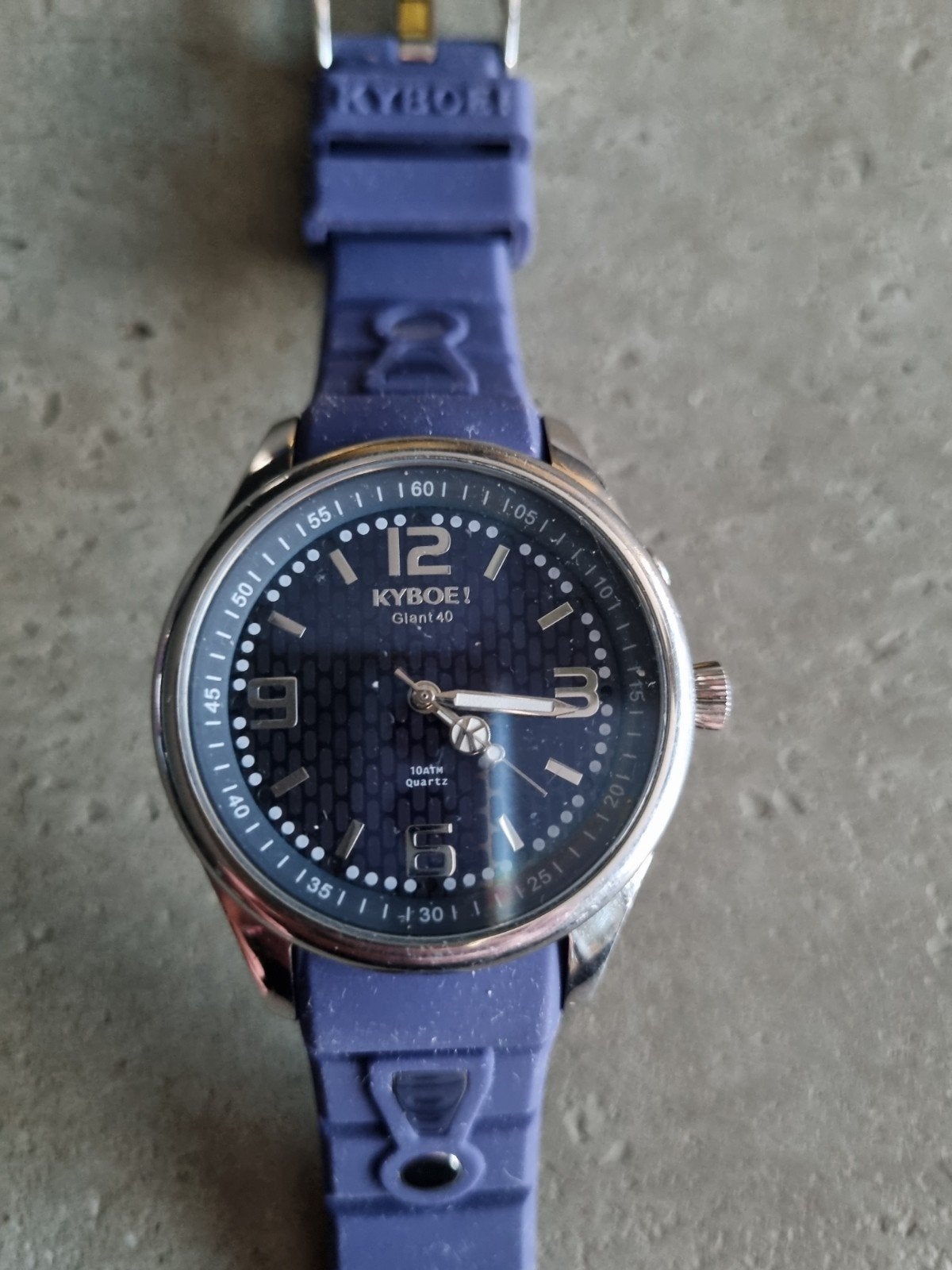 Kyboe 40mm
Horloge is in goede en nette staat.
Voorzien van, Ophalen of Verzenden, Gebruikt