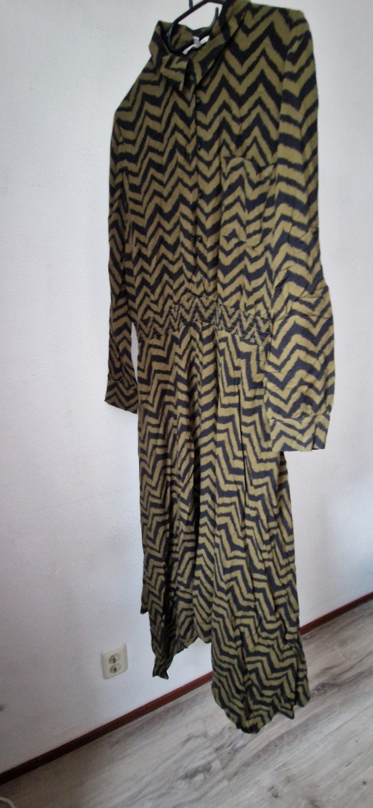 Mooie jurk met zigzagprint - Maat 46, Miljuschka, Maat 46/48 (XL) of groter, Ophalen of Verzenden, Gedragen