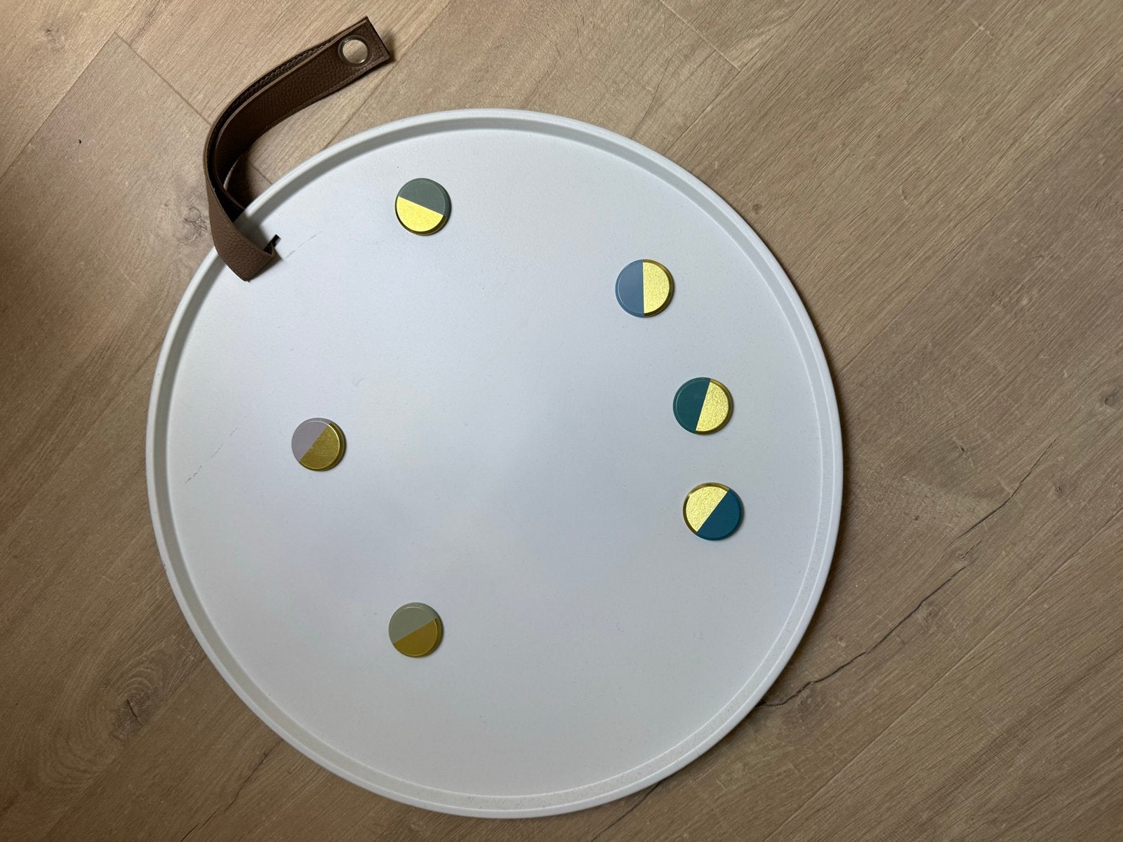 Magneetbord en magneten, Ophalen, Gebruikt, Blauw, Metaal