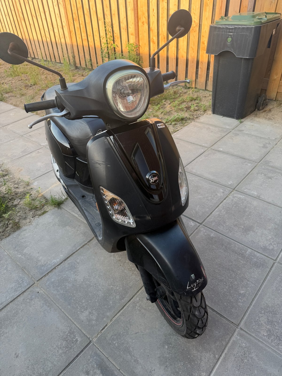 Sym Fiddle 3 Scooter - Geel Kenteken, Ophalen, Gebruikt, Maximaal 45 km/u, Benzine