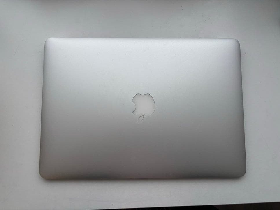 MacBook Air 13 inch - Intel Core i7, 8GB RAM, Computers en Software, Apple Macbooks, Ophalen, Gebruikt, Qwerty, 8 GB