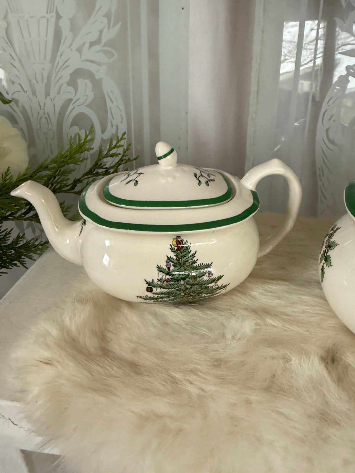 Spode Christmas tree kleine theepot izgst made in England, Ophalen, Zo goed als nieuw