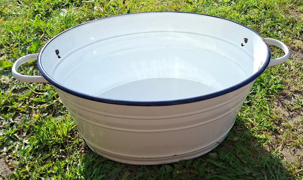 Vintage geëmailleerde kuip - wit met blauwe rand, Ophalen