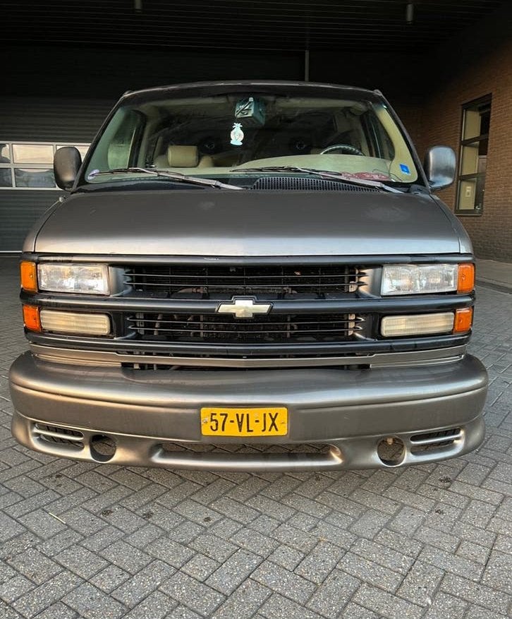Chevy Express V8 245pk | Motor 46dkm | Bak 23dkm Youngtimer, foto 2