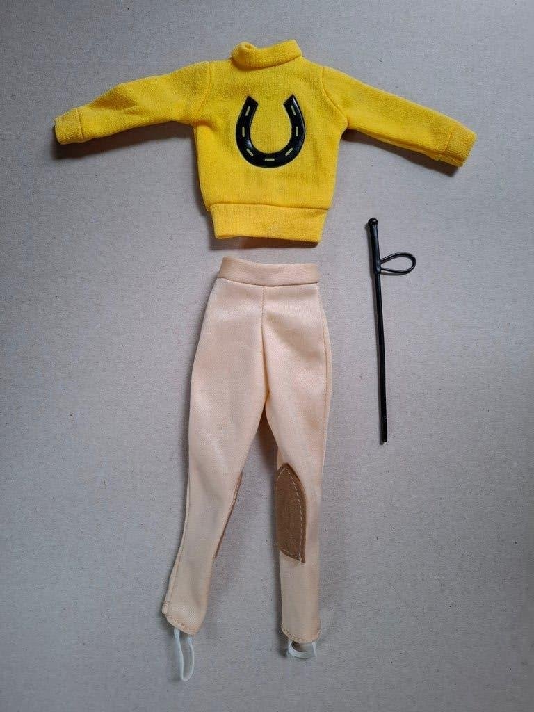 Vintage Sindy Pedigree PONY RIDER outfit 1978, Verzenden, Gebruikt, Kleertjes