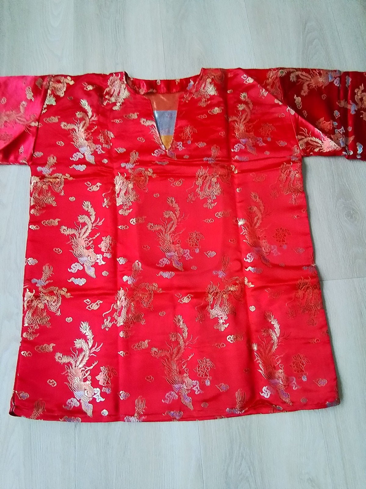 rode carnavalsbloes draagmaat L-XL, Carnaval, Maat 56/58 (XL), Ophalen of Verzenden, Zo goed als nieuw