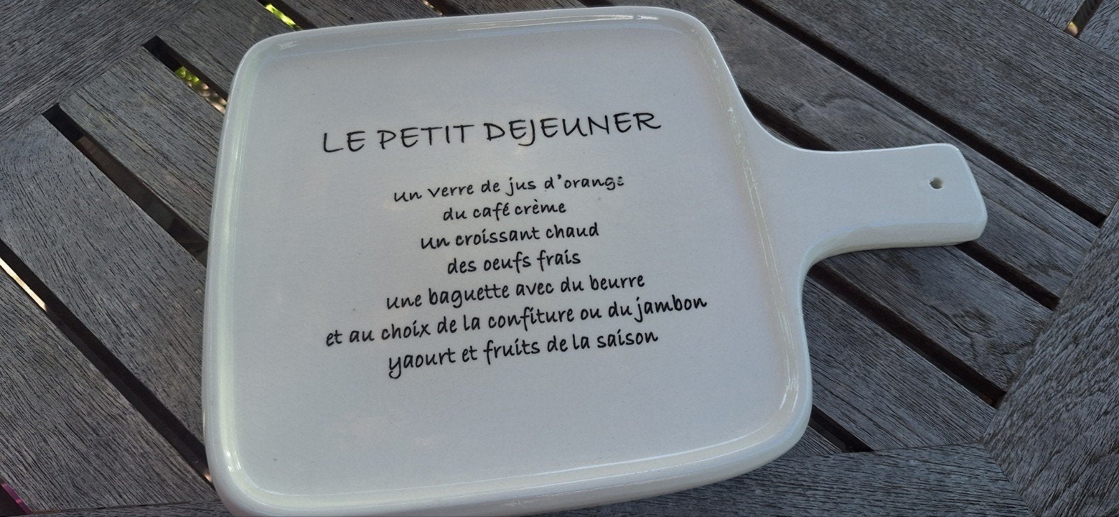 Riviera Maison Snij-/serveerplank 'Le Petit Déjeuner' €7,50, Ophalen, Snij-/serveerplank, Zo goed als nieuw, Steen/keramiek