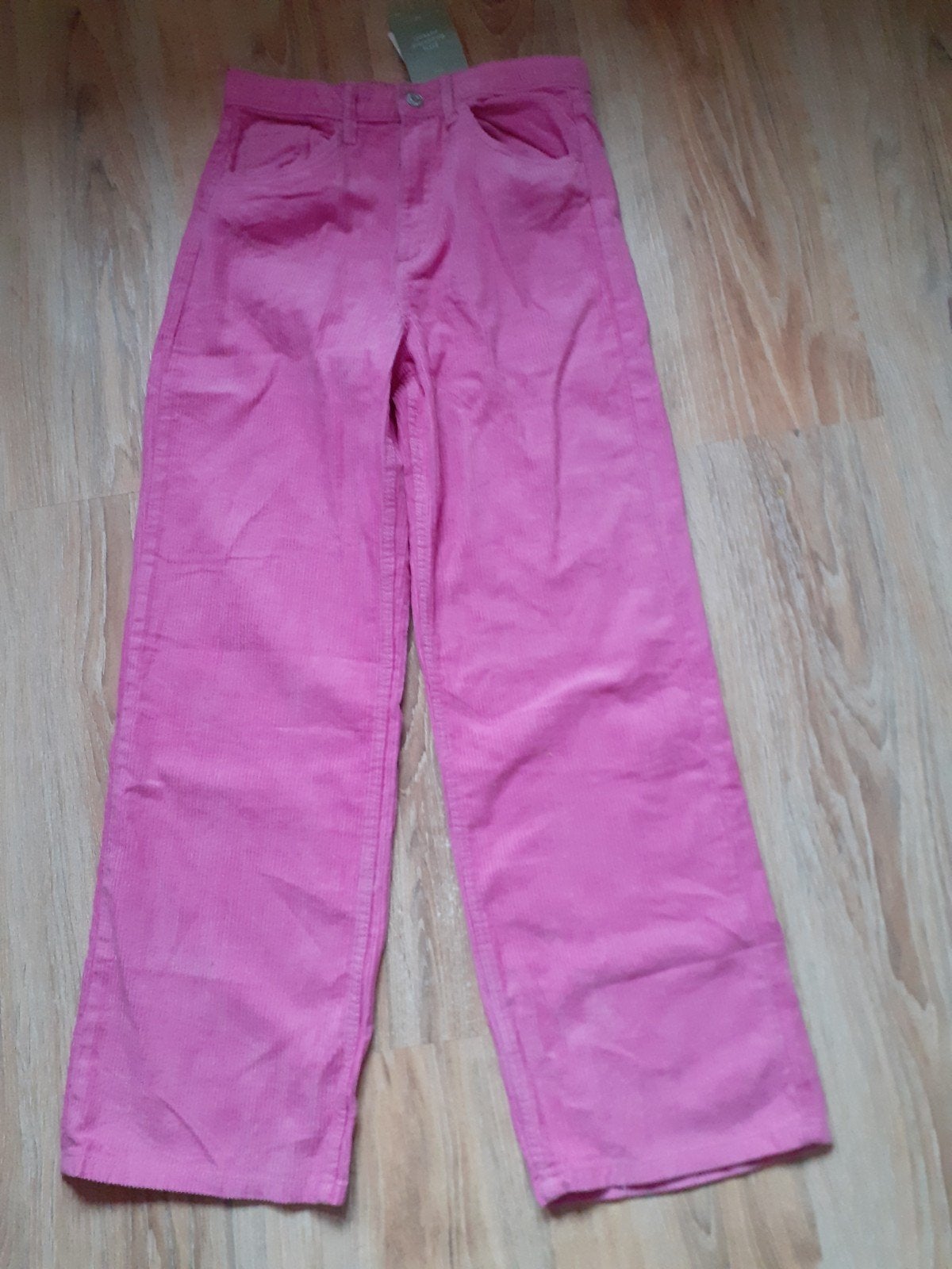 nieuwe roze corduroy broek maat 152, Kinderen en Baby's, Broek, Meisje, H&M, Nieuw