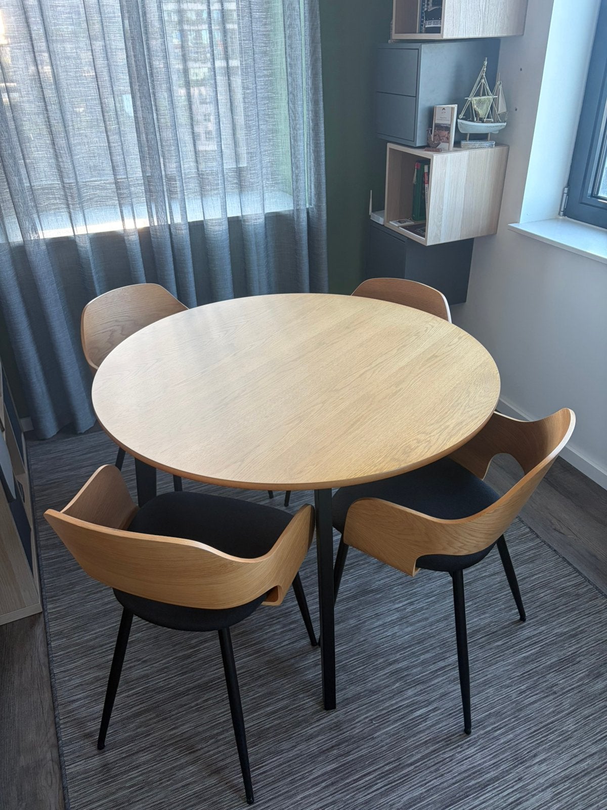 Eettafel set Jysk, Huis en Inrichting, Tafels | Eettafels, Ophalen, Zo goed als nieuw, Rechthoekig, 50 tot 100 cm