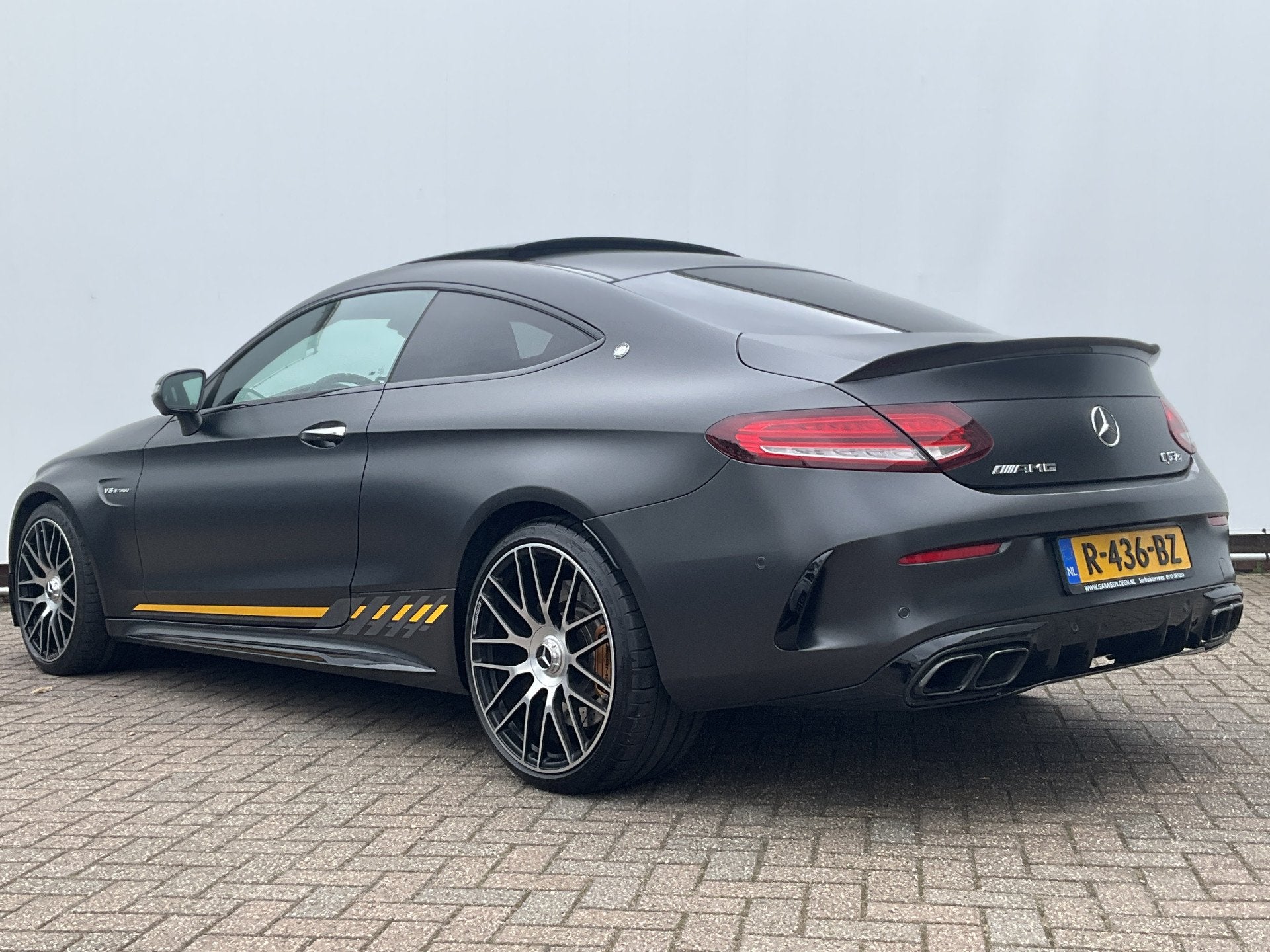 Foto 99 van Mercedes-Benz AMG C Coupé 63 S Final Edition NL-Geleverd *1